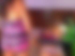 kiara-simon's Live Sex Cam Show