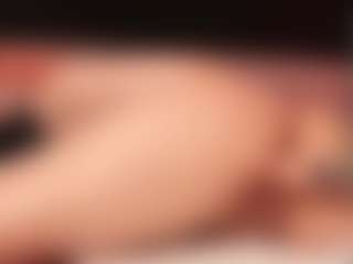 kriswhisper's Live Sex Cam Show