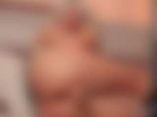 kriswhisper's Live Sex Cam Show