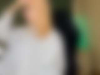 Live cam show with LilySpark - Gray Eyes on camgirlchat.live