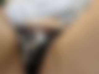 Live cam show with LilySpark - Gray Eyes on SxyPornLive