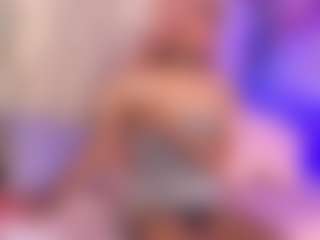 luna-issy's Live Sex Cam Show