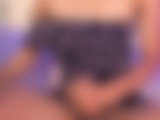 luna-issy's Live Sex Cam Show