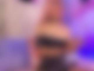 luna-issy's Live Sex Cam Show