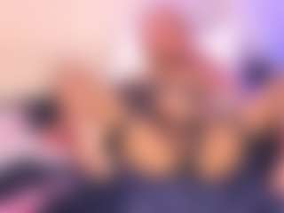 luna-issy's Live Sex Cam Show