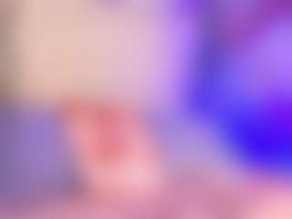 luna-issy's Live Sex Cam Show