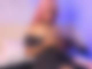 luna-issy's Live Sex Cam Show