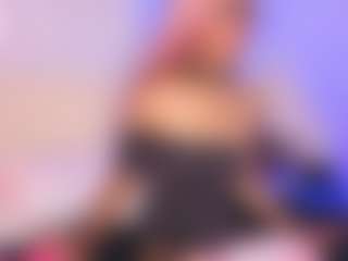 luna-issy's Live Sex Cam Show