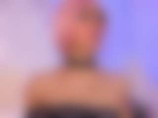 luna-issy's Live Sex Cam Show