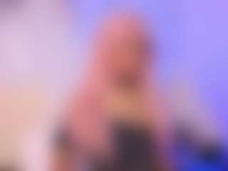 luna-issy's Live Sex Cam Show