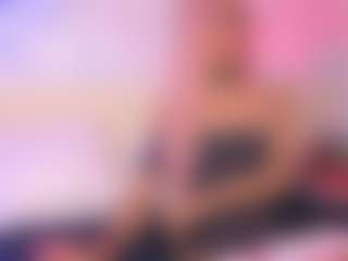 luna-issy's Live Sex Cam Show