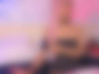 luna-issy's Live Sex Cam Show
