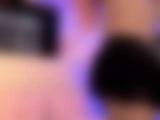 luna-issy's Live Sex Cam Show