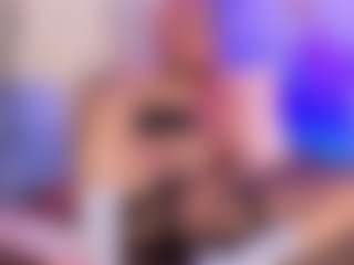 luna-issy's Live Sex Cam Show