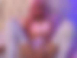 luna-issy's Live Sex Cam Show