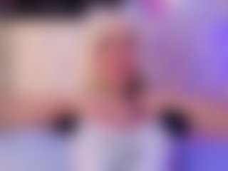 luna-issy's Live Sex Cam Show