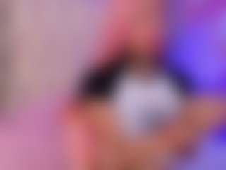 luna-issy's Live Sex Cam Show