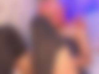 luna-issy's Live Sex Cam Show