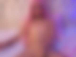 luna-issy's Live Sex Cam Show