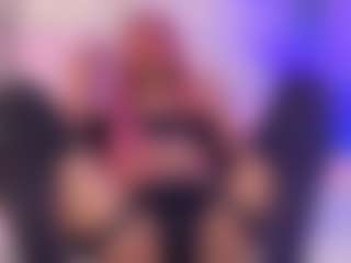 luna-issy's Live Sex Cam Show