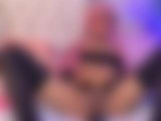 luna-issy's Live Sex Cam Show