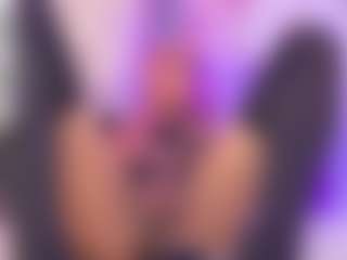 luna-issys Live-Sex-Cam-Show