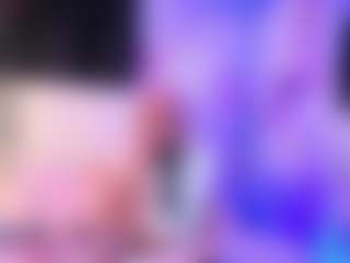Live cam show with luna-issy - Tease on Camming Site