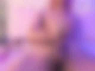 Live cam show with luna-issy - Drinking on Milfs Live
