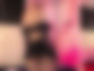 luna-issy's Live Sex Cam Show