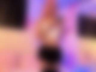 luna-issy's Live Sex Cam Show