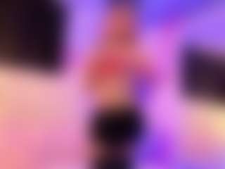 Live cam show with luna-issy - Black on SinfulBabes