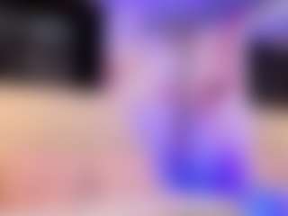luna-issy's Live Sex Cam Show