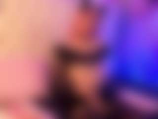 luna-issy's Live Sex Cam Show