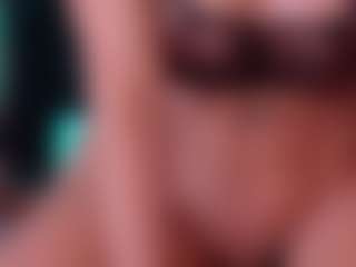 Cam Show en direct de renataa-black