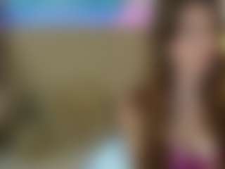 Live cam show with SophiaaDream - Green Eyes on justonemore.cc
