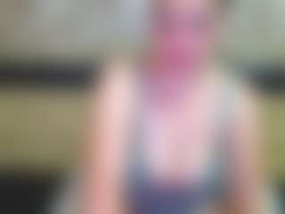 Yanisa23's Live Sex Cam Show