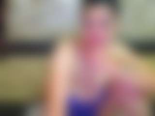 Live cam show with Yanisa23 - Blue Eyes on Fling VIP Chat