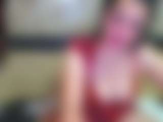 Live cam show with Yanisa23 - Smoking on crypto-cams