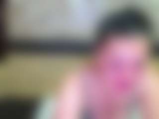 Live cam show with Yanisa23 - Bikini on Livezox