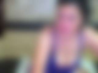 Live cam show with Yanisa23 - Hidden Cam on camtv