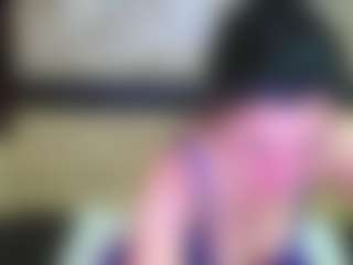 Yanisa23's Live Sex Cam Show