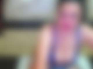 Yanisa23's Live Sex Cam Show