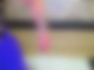 Live cam show with Yanisa23 - Living Room on Streamer API