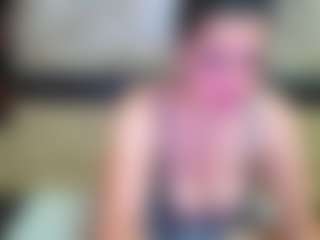 Live cam show with Yanisa23 - Control on fapnchat