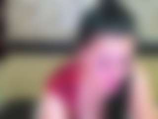 Yanisa23's Live Sex Cam Show