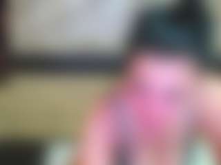 Yanisa23's Live Sex Cam Show