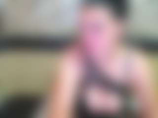 Yanisa23's Live Sex Cam Show