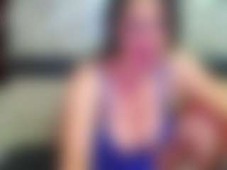 Yanisa23's Live Sex Cam Show