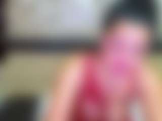 Yanisa23's Live Sex Cam Show