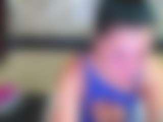 Live cam show with Yanisa23 - Solo on Gym Cam Girls